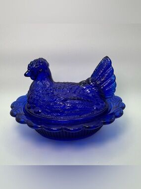 Vintage Mosser Glass Cobalt Blue Hen on Nest Covered Dish Scalloped Rim